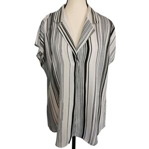 Cleo Petites V-Neck Collated Cap Sleeve Black/White Blouse - Sz MP